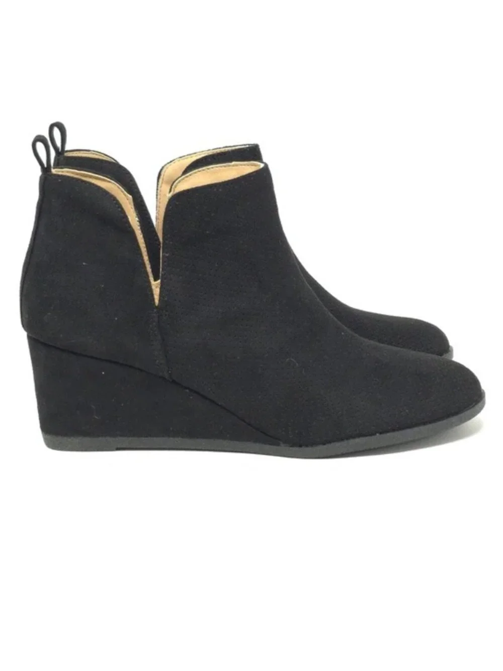 Journee Collection Mylee Black Pull-On Wedge Booties 9M
